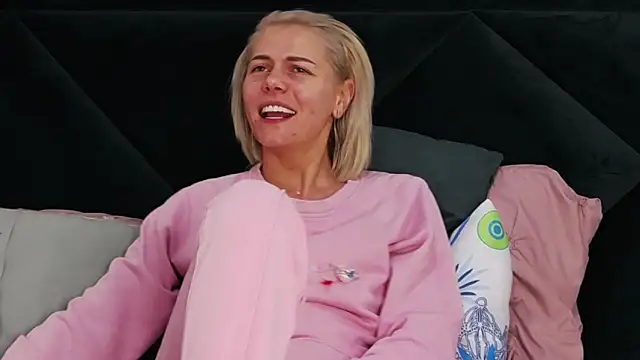 tanyagrey online show from 03-06-26, 06:43