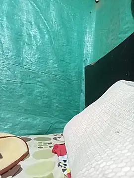 Snapshot of Alanagracia chatting on 03-21-26, 02:38 Alanagracia online show from 03-21-26, 02:38