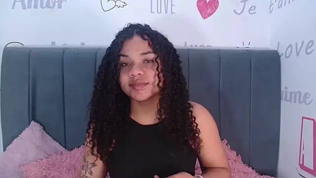 Snapshot of KittyBrookex chatting on 11-07-25, 01:33 KittyBrookex online show from 11-07-25, 01:33