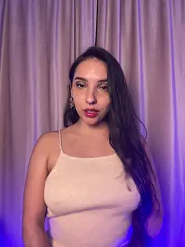 ThaliaRivera  online show from 10-17-25, 11:40