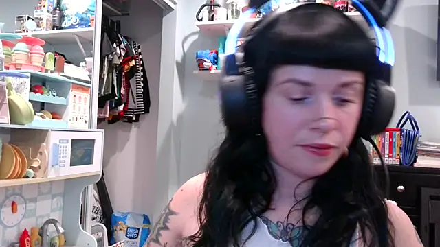 Marcelinegoddess online show from 02-05-25, 04:16