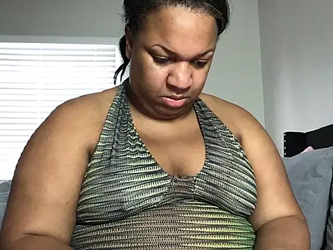 Badgirlbrittt online show from 05-20-26, 04:35