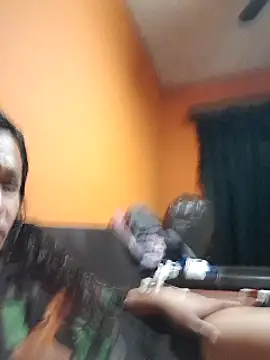 miicheele32 online show from 01-19-25, 09:33