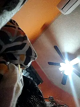 miicheele32 online show from 02-23-25, 04:02