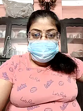 LAVERNIYA  online show from 12-12-24, 02:22