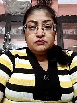 LAVERNIYA  online show from 12-15-24, 01:32