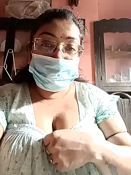 LAVERNIYA  online show from 12-26-24, 07:13