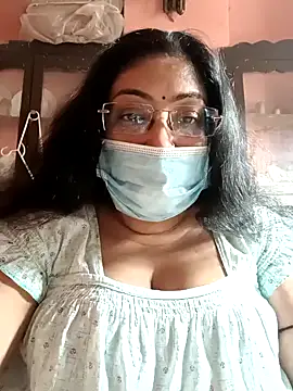 LAVERNIYA  online show from 01-11-25, 09:04