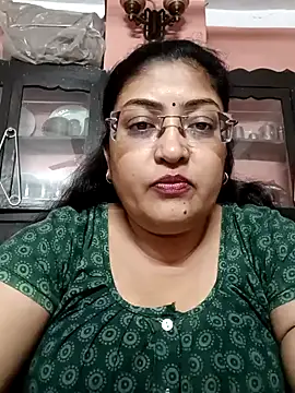 LAVERNIYA  online show from 01-12-25, 01:48