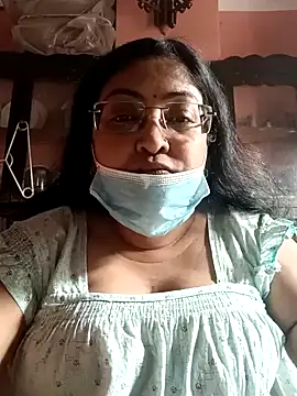 LAVERNIYA  online show from 01-13-25, 08:47