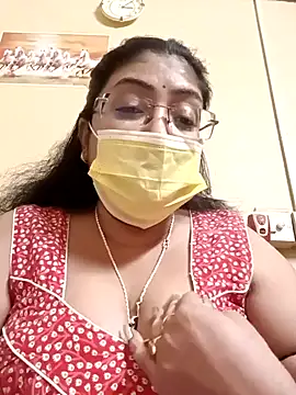 LAVERNIYA  online show from 01-18-25, 09:45