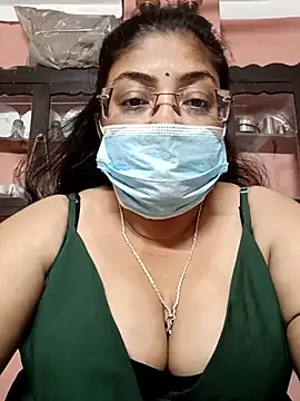 LAVERNIYA  online show from 02-28-25, 09:01