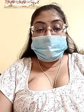 LAVERNIYA  online show from 03-07-25, 01:18