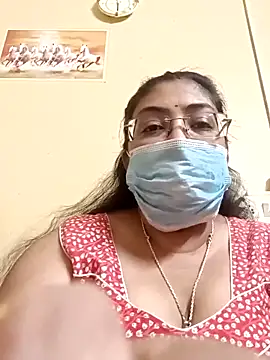 LAVERNIYA  online show from 03-19-25, 12:34