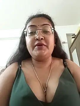 LAVERNIYA  online show from 09-10-25, 05:51