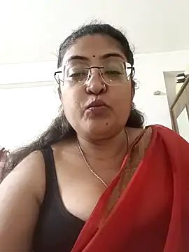 LAVERNIYA  online show from 09-11-25, 06:52