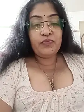 LAVERNIYA  online show from 09-14-25, 11:31