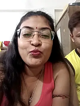 LAVERNIYA  online show from 10-08-25, 02:58