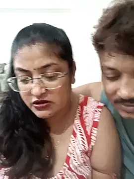 LAVERNIYA  online show from 11-08-25, 06:51