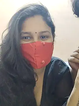 Snapshot of IND_COUPLE1 chatting on 12-08-24, 04:18 IND COUPLE1 online show from 12-08-24, 04:18