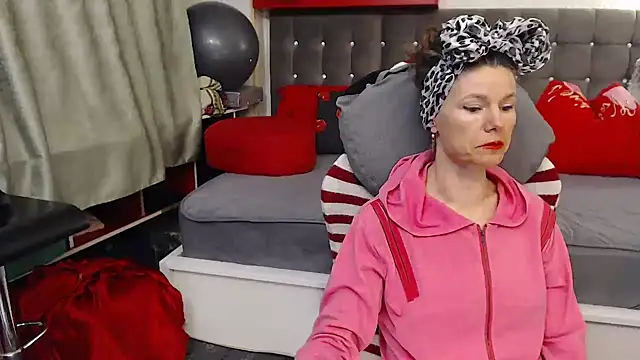 kellyterapy online show from 04-03-26, 03:26