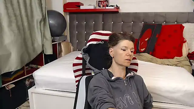 kellyterapy online show from 05-15-26, 11:01