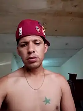 Alonsomadeira online show from 05-13-26, 03:09