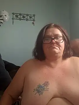 mcv131985 online show from 02-04-25, 08:17