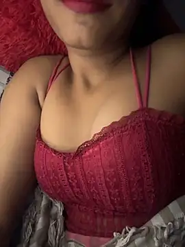 Hot Goldengirl online show from 11-03-25, 07:37