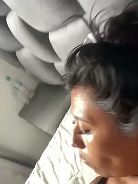 Snapshot of luisa16xxx chatting on 03-16-25, 09:37 luisa16xxx online show from 03-16-25, 09:37