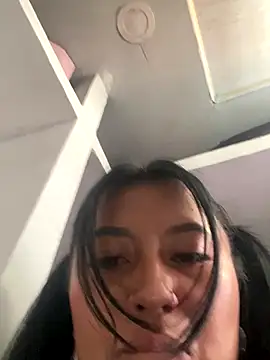 Snapshot of luisa16xxx chatting on 11-10-25, 07:35 luisa16xxx online show from 11-10-25, 07:35