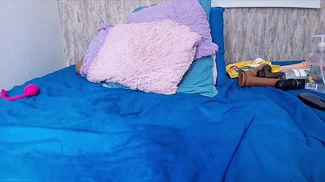 Snapshot of Brandhy_v chatting on 03-20-25, 03:14 Brandhy v online show from 03-20-25, 03:14