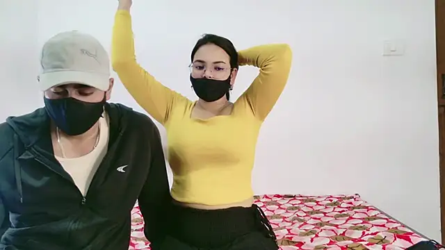 Snapshot of RupaliDixit chatting on 11-23-25, 04:18 RupaliDixit online show from 11-23-25, 04:18