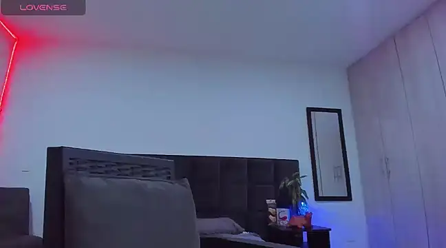 Alexander Martines online show from 02-14-25, 03:54