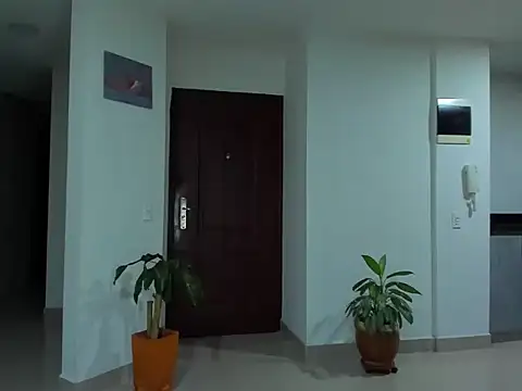 Alexander Martines online show from 09-20-25, 01:06