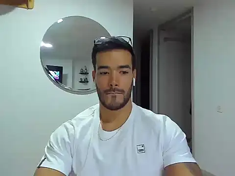 Snapshot of Alexander_Martines chatting on 07-19-26, 12:36 Alexander Martines online show from 07-19-26, 12:36