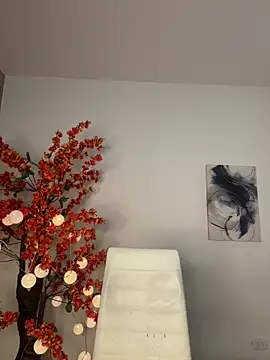 VictoriaHiill online show from 02-21-26, 05:36