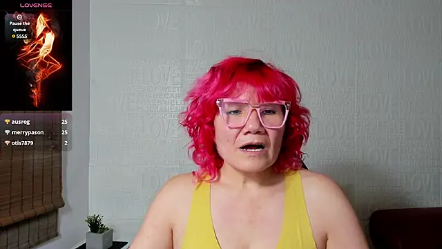 Salomeediaz  online show from 01-25-25, 12:17