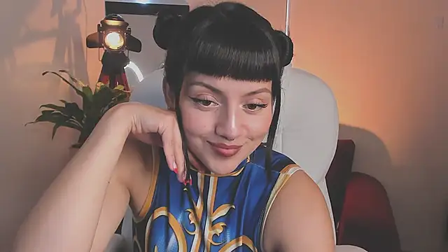 Snapshot of nahiapaws chatting on 09-13-25, 05:35 nahiapaws online show from 09-13-25, 05:35