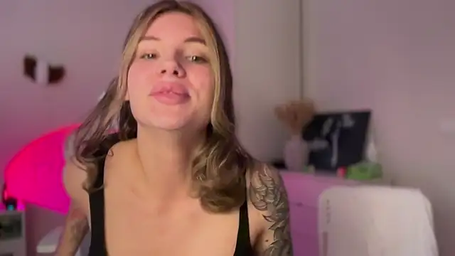 KesandAlex online show from 03-05-26, 08:43