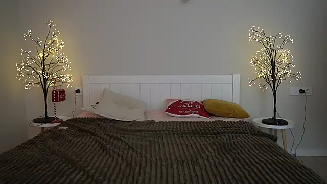 PamelaXX  online show from 02-05-25, 09:40