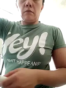 Isabel23zr online show from 11-15-25, 02:57