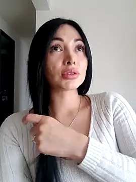 Snapshot of _monicab chatting on 02-14-25, 09:43 monicab online show from 02-14-25, 09:43