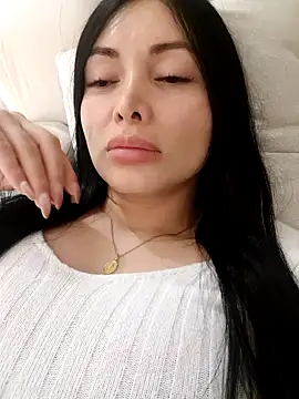 Snapshot of _monicab chatting on 03-15-25, 02:34 monicab online show from 03-15-25, 02:34