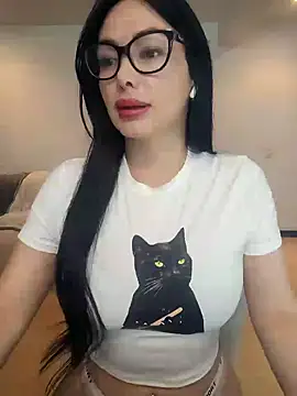 Snapshot of _monicab chatting on 06-14-26, 11:51 monicab online show from 06-14-26, 11:51