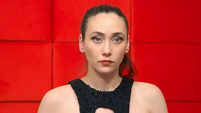 Snapshot of AliceMunro chatting on 01-26-25, 01:31 AliceMunro online show from 01-26-25, 01:31