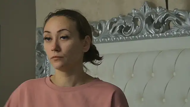 Snapshot of AliceMunro chatting on 11-29-25, 02:53 AliceMunro online show from 11-29-25, 02:53