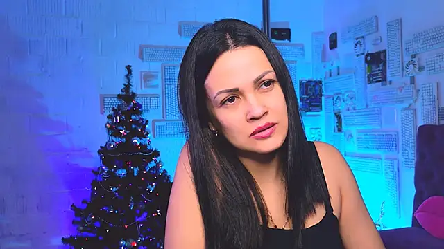 KarolinaRobinson online show from 01-14-25, 02:43