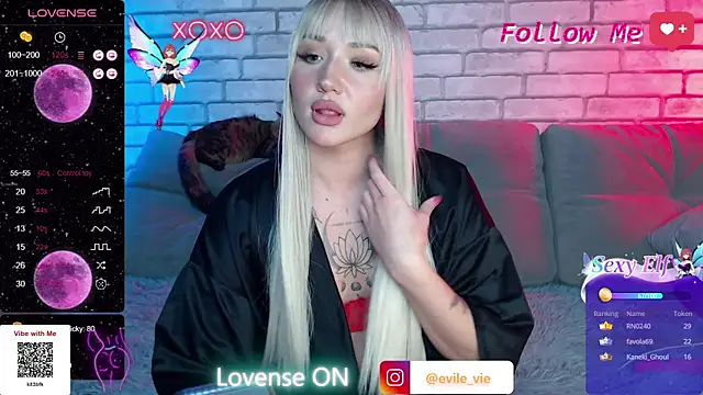 Eva Evile online show from 03-08-25, 01:47