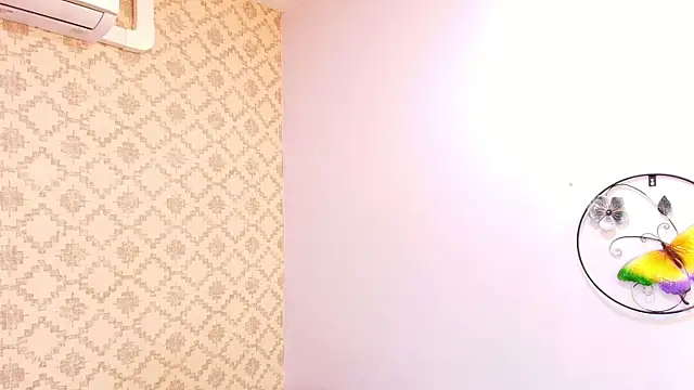 Snapshot of Chantal_taylor_ chatting on 09-19-25, 12:06 Chantal taylor online show from 09-19-25, 12:06